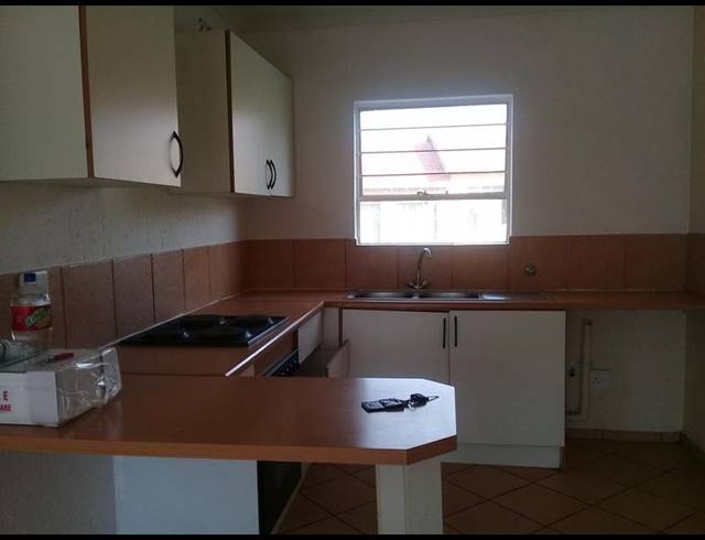 2 BEDROOM APARTMENT FOR SALE IN GROBLERPARK EXT